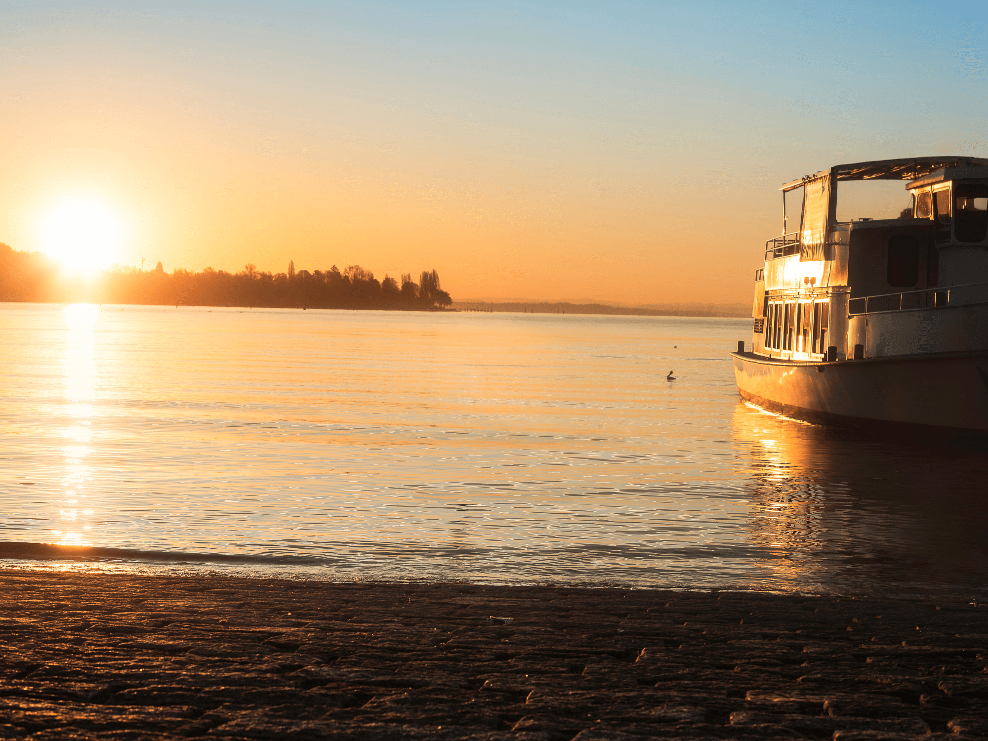 Ferienhausträume Bodensee Umgebung Schifffahrt Sonnenuntergang