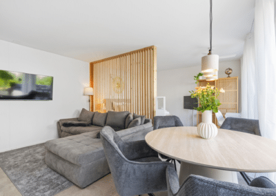 Ferienhausträume Bodensee Bergstrassen Gartenapartement Wohnbereich