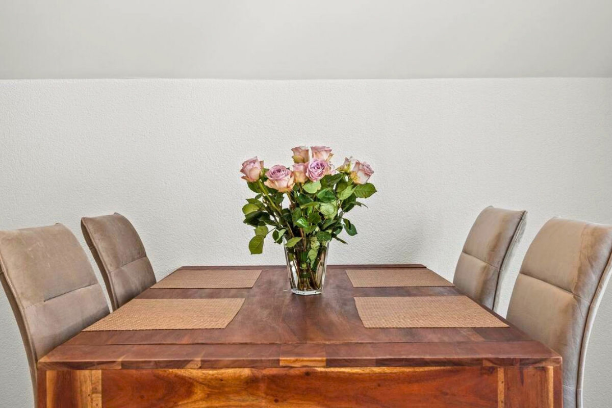 Essbereich Ferienhausträume Bergstrasse DG Apartment am Bodensee