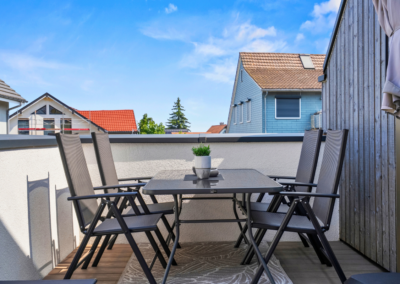 Terrassenmöbel Ferienhausträume Bergstrasse DG Apartment am Bodensee klein